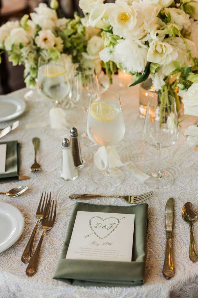 Bedell Cellars wedding place setting